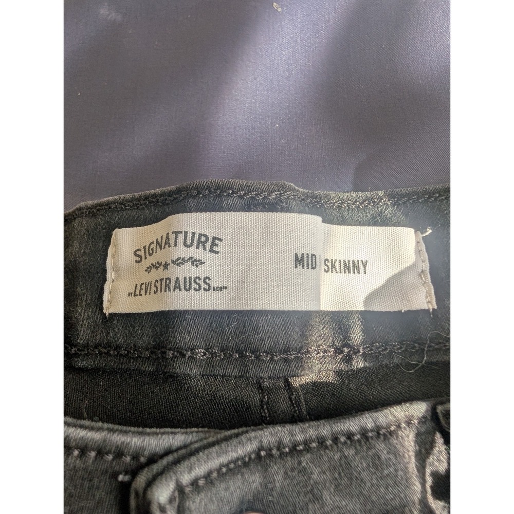 Signature by Levi Strauss Womens Mid Rise Skinny Gray Stretch Denim Jeans 26x27 - Picture 2 of 11